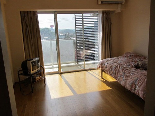 追浜西ドミトリーリビング